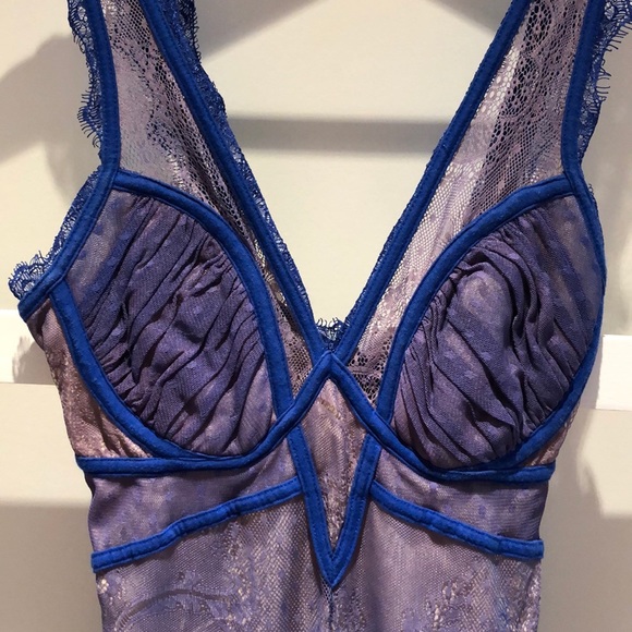 Sexy Lace Bodycon Dress - Picture 2 of 5